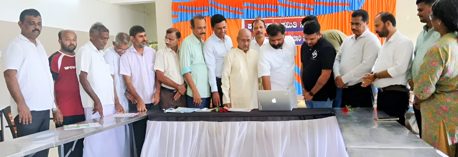 bansbyndoor.com website launch